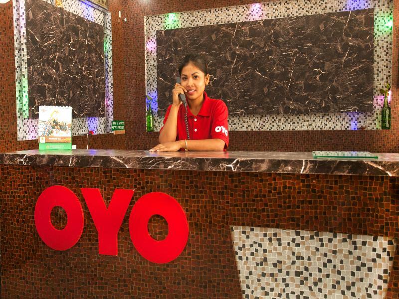 Oyo 343 Pop Life Hotel Banke Eksteriør billede